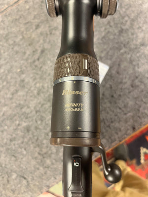 Blasers egen Infinity 4-20x58 IC